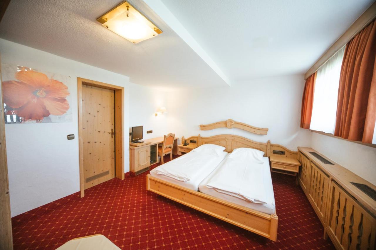 Hotel Waldeck Mit Restaurant "Florian'S" Feldberg  Exteriér fotografie