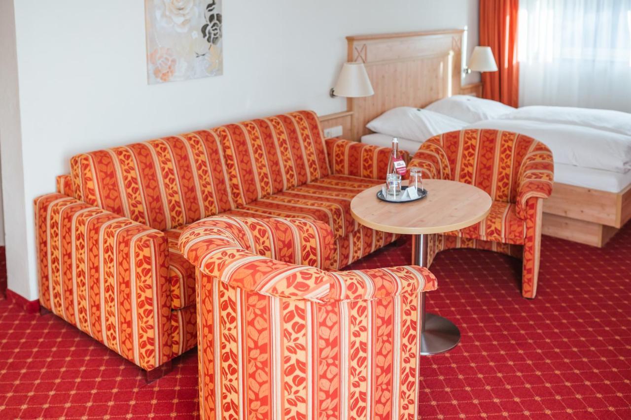 Hotel Waldeck Mit Restaurant "Florian'S" Feldberg  Exteriér fotografie