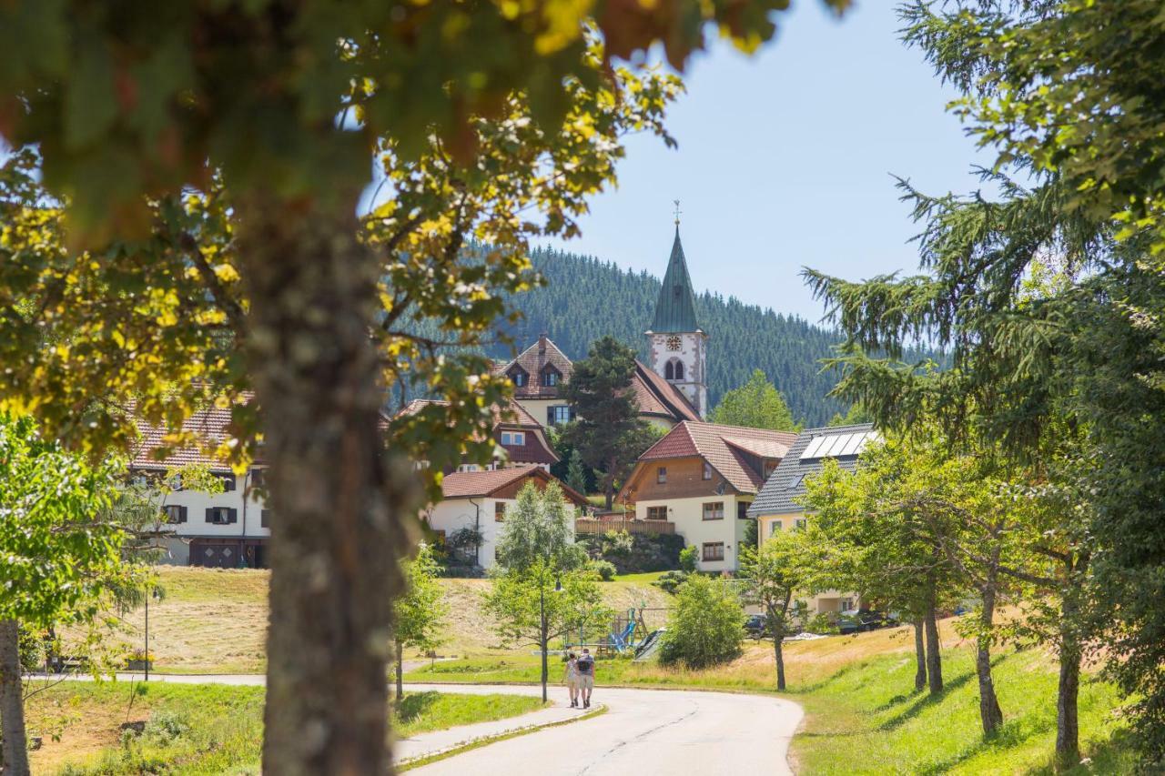 Hotel Waldeck Mit Restaurant "Florian'S" Feldberg  Exteriér fotografie